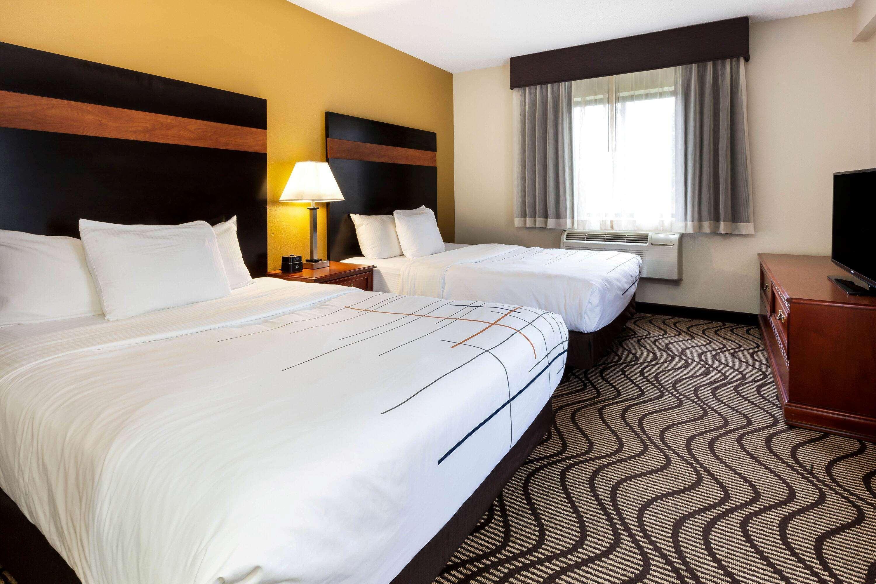 La Quinta Inn By Wyndham Sandusky Near Cedar Point Extérieur photo