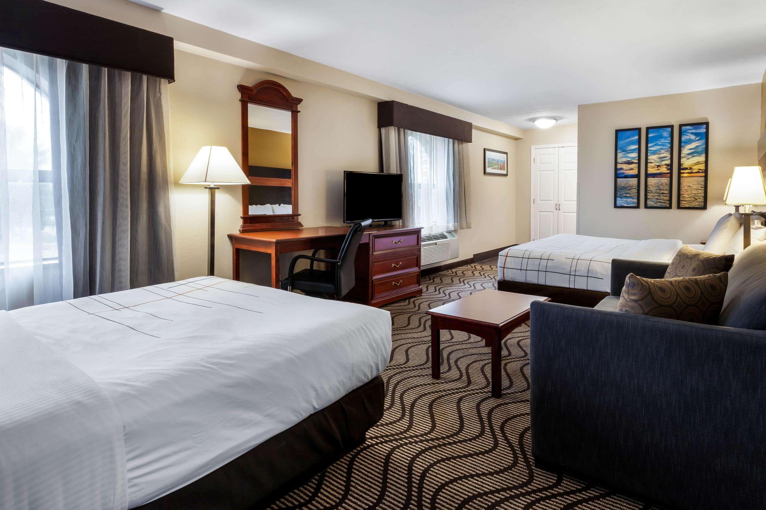 La Quinta Inn By Wyndham Sandusky Near Cedar Point Extérieur photo