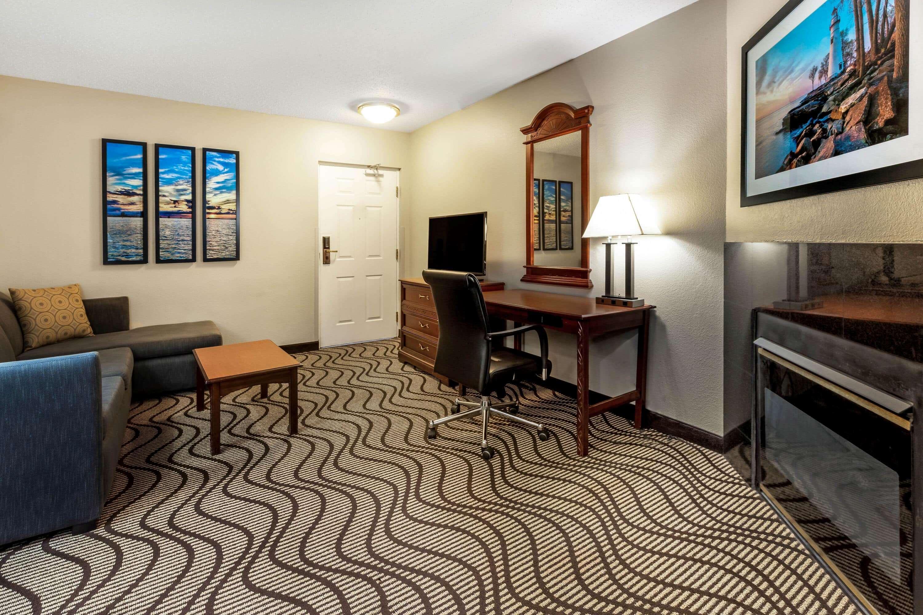 La Quinta Inn By Wyndham Sandusky Near Cedar Point Extérieur photo