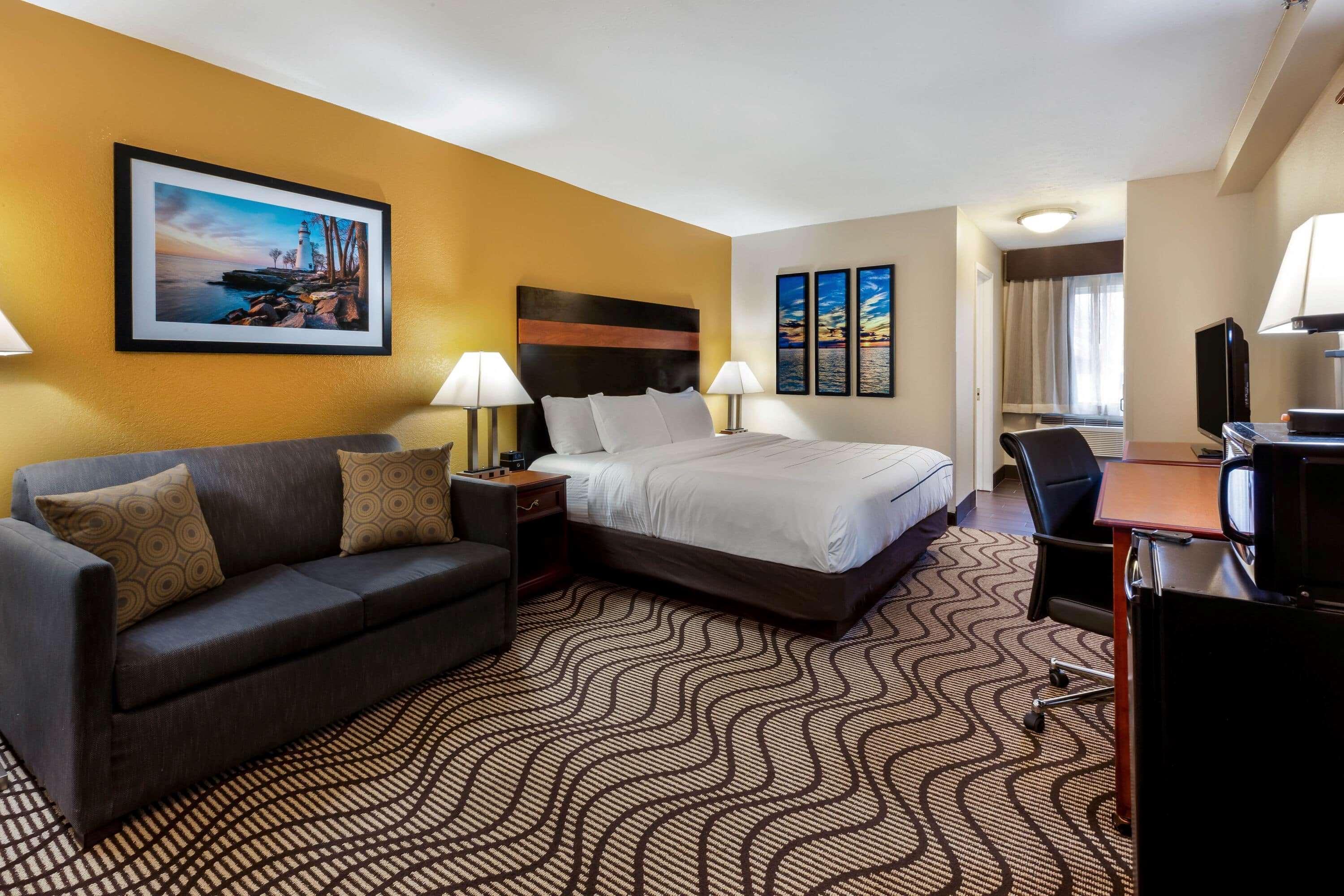 La Quinta Inn By Wyndham Sandusky Near Cedar Point Extérieur photo