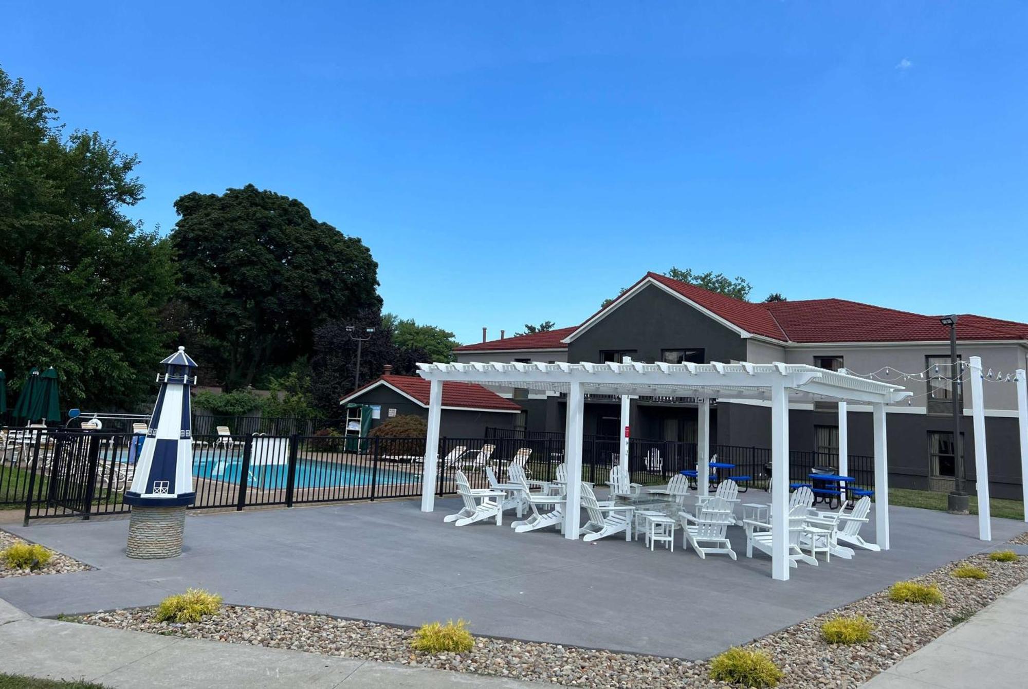 La Quinta Inn By Wyndham Sandusky Near Cedar Point Extérieur photo