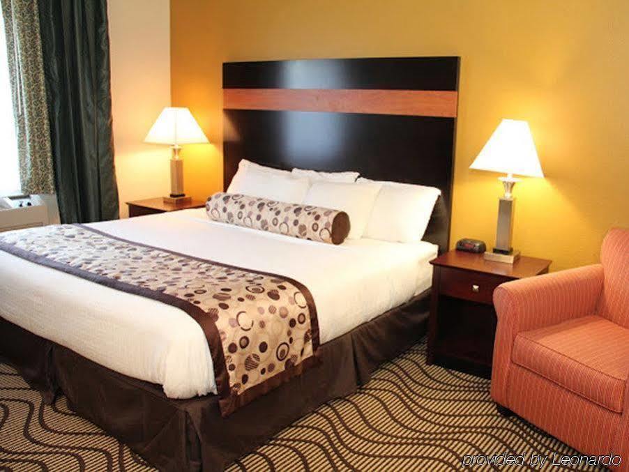 La Quinta Inn By Wyndham Sandusky Near Cedar Point Extérieur photo